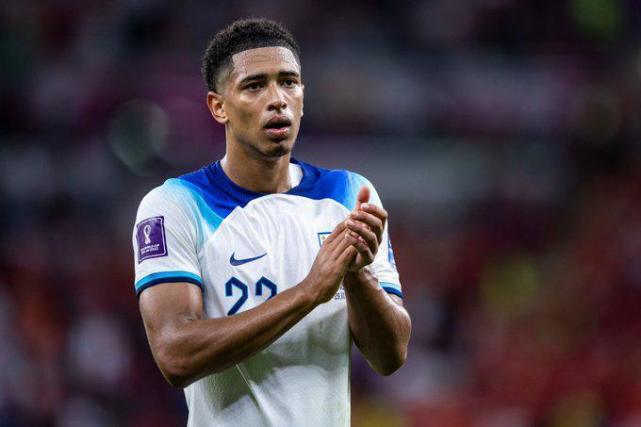 中国足球最悲情球队！梅州客家降级，球迷：再也不相信奇迹了！